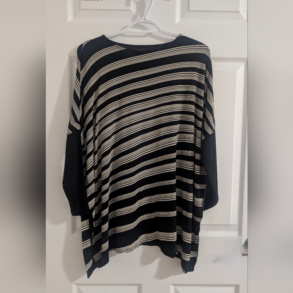 J. Jill Wearever Striped Oversized Tunic Top Black White Rayon Chic Office M P